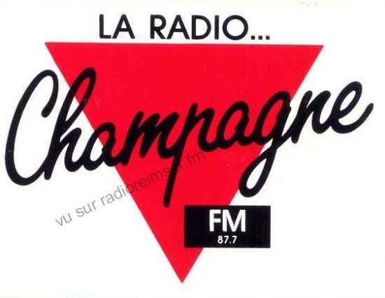 Autocollant Champagne FM à Châlons